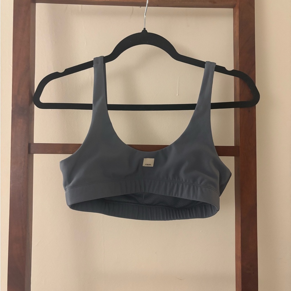 Vuori Scoop Neck Sports Bra